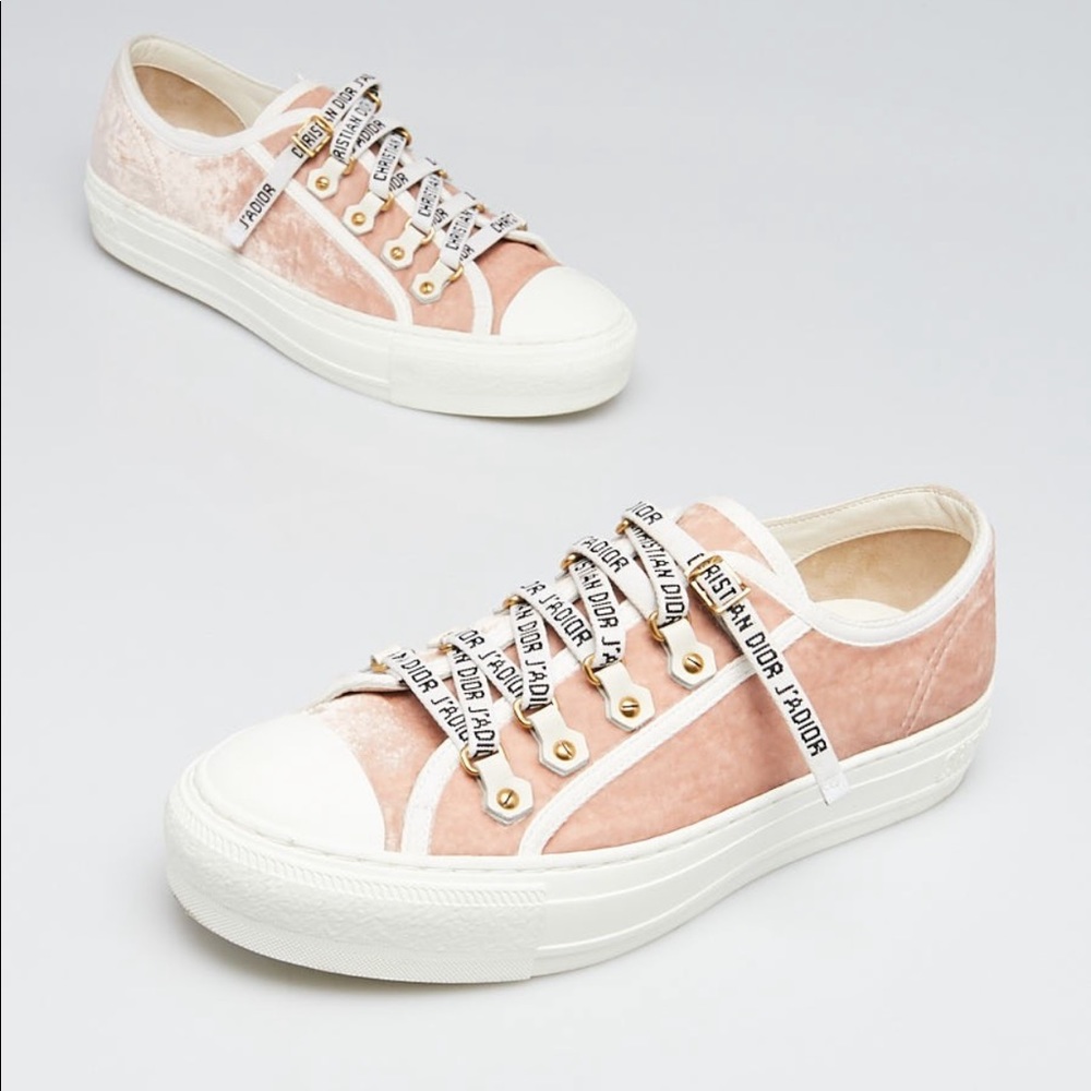 Dior Pink Velvet Low Top Walk’N’Dior Sneakers❣️❣️